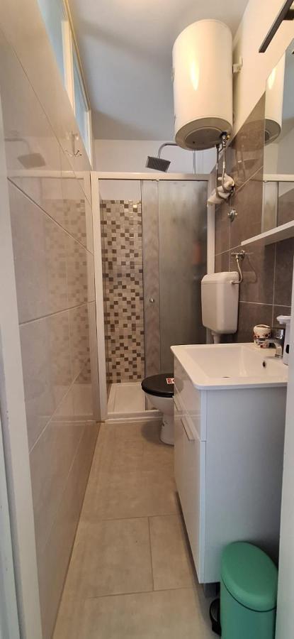 נובליה Apartments Villa Milenka מראה חיצוני תמונה