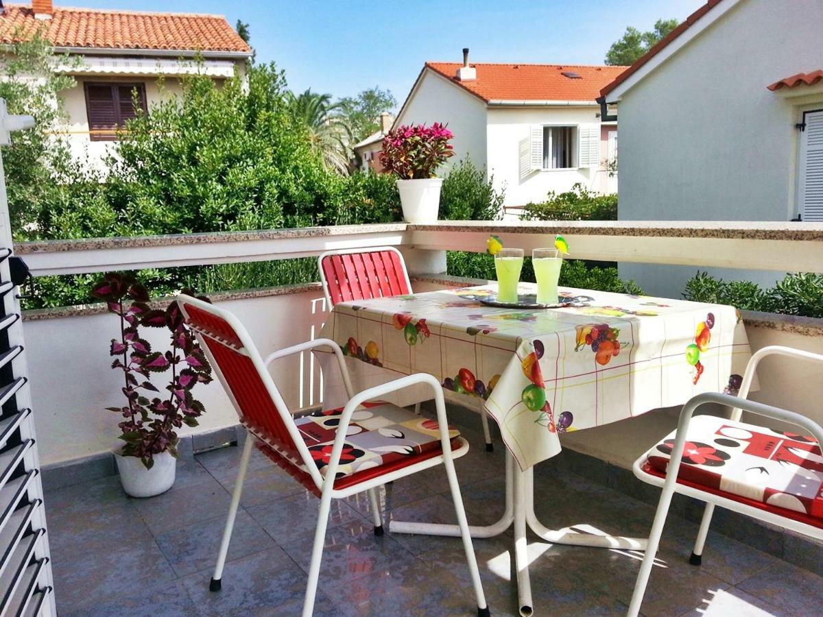 נובליה Apartments Villa Milenka מראה חיצוני תמונה