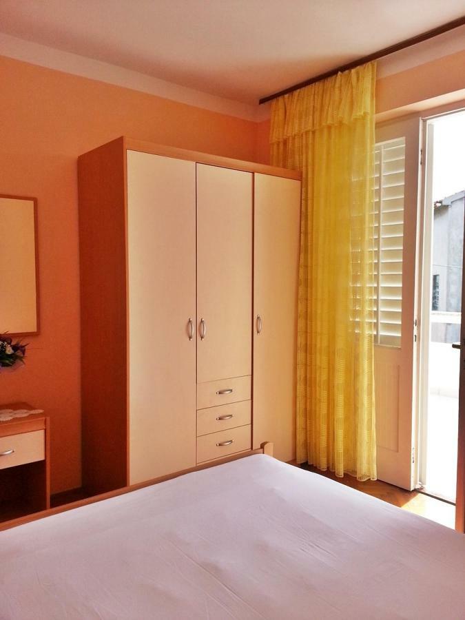 נובליה Apartments Villa Milenka מראה חיצוני תמונה
