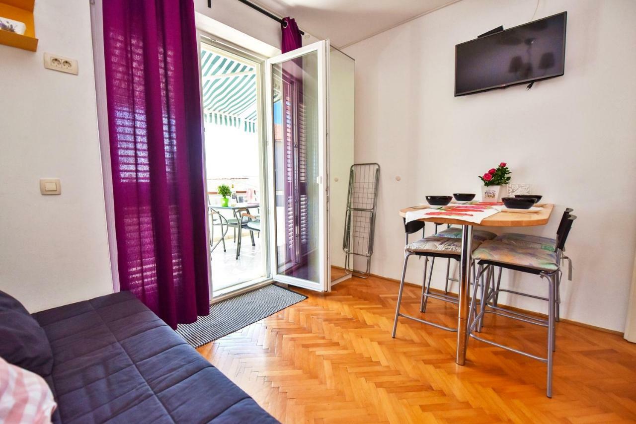 נובליה Apartments Villa Milenka מראה חיצוני תמונה