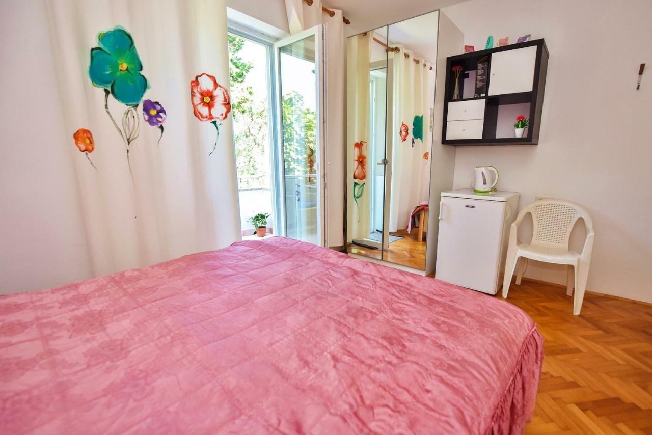 נובליה Apartments Villa Milenka מראה חיצוני תמונה
