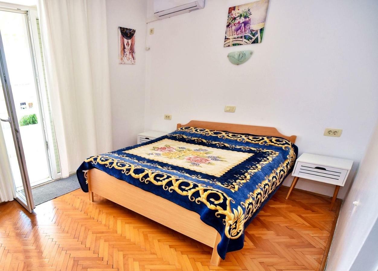 נובליה Apartments Villa Milenka מראה חיצוני תמונה